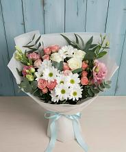 Букет цветов из:  Розы, Лизиантусы и Хризантемы в Нехаевской