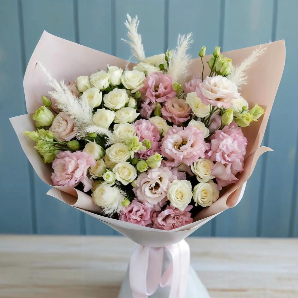 Букет цветов из: Альстромерии и Розы в Нехаевской