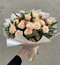 Букет Кремовые розы Латте в Нехаевской