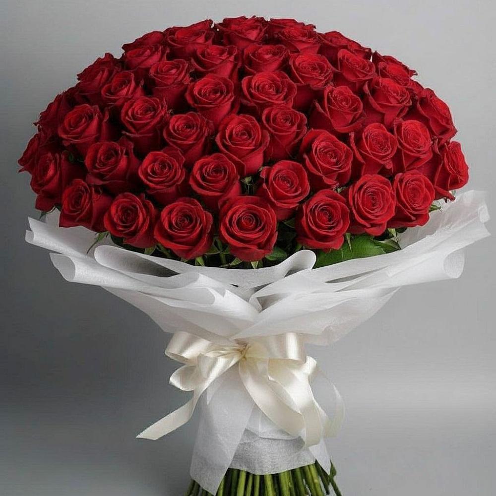 Букет 101 Красная роза Блэк Мэджик в Нехаевской