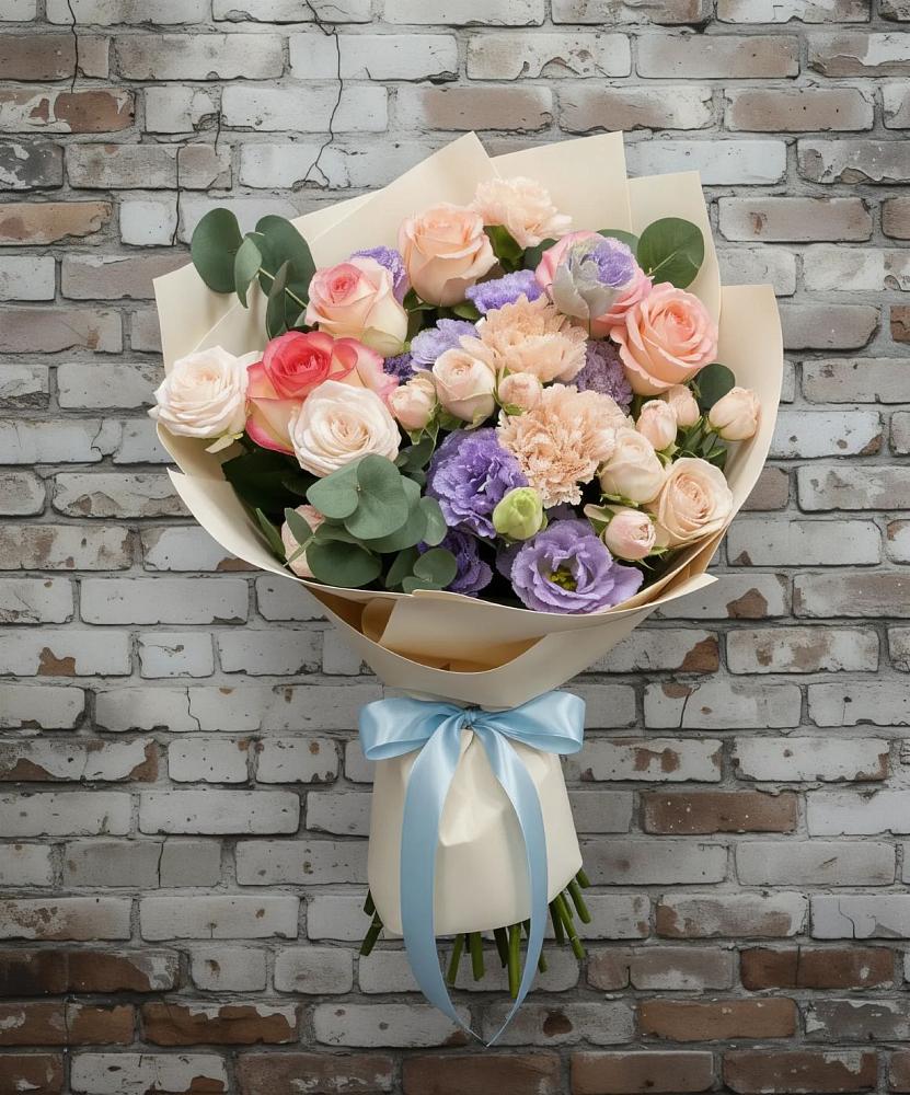 Букет цветов из: Розы, Лизиантусы и Гвоздики в Нехаевской