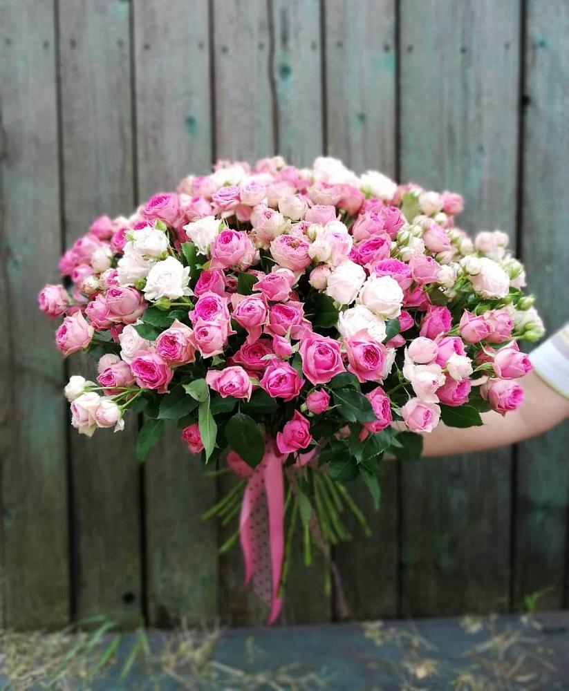 Букет Розовые кустовые розы Натали и Лав Лидия в Нехаевской