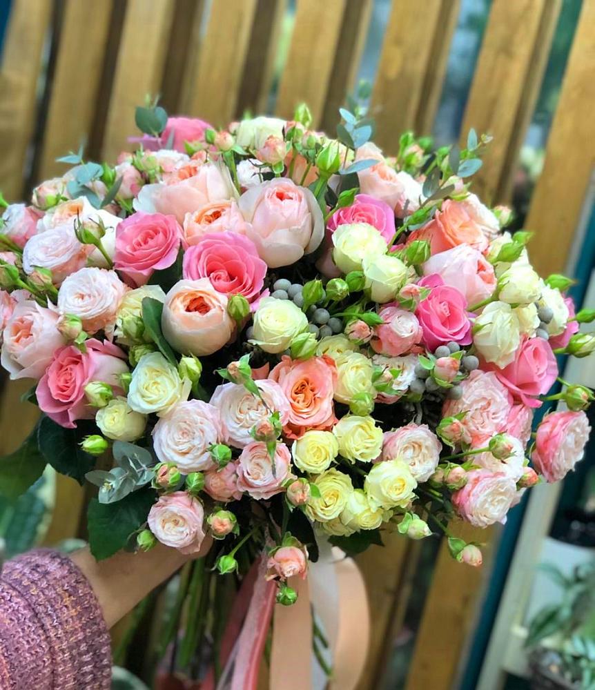 Букет цветов из: Розы в Нехаевской