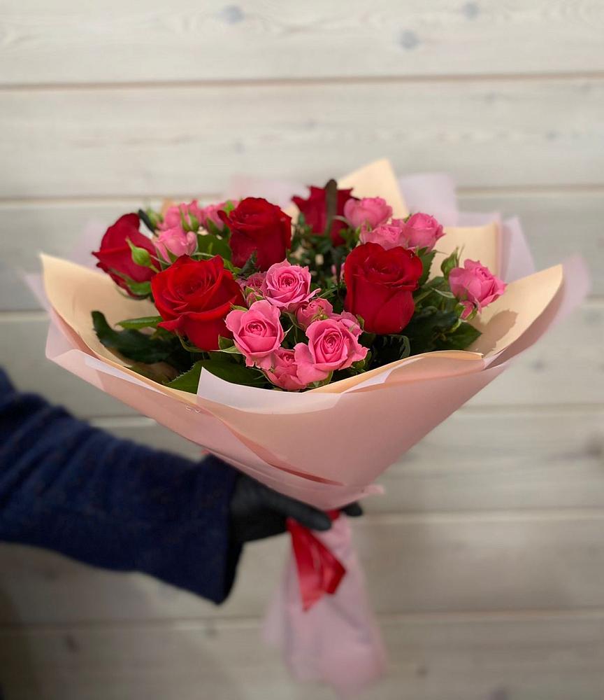 Букет цветов из: Розы в Нехаевской