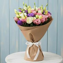 Букет цветов из:  Лизиантусы в Нехаевской
